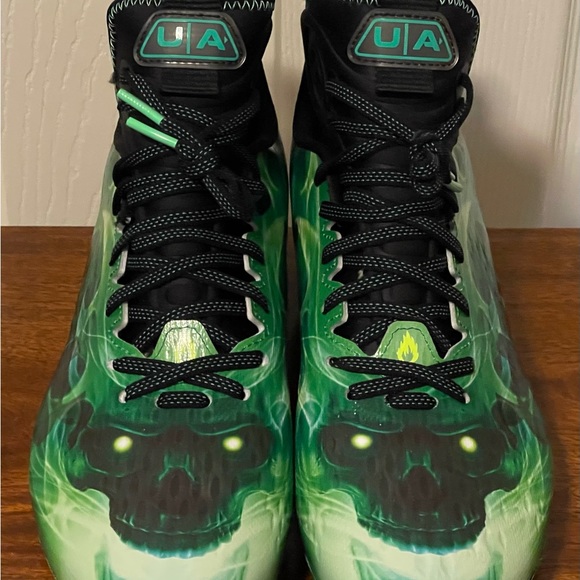 Under Armour UA Spotlight Lux MC LE Slime Football Cleats 11.5 3025376-001 NEW - Picture 4 of 8
